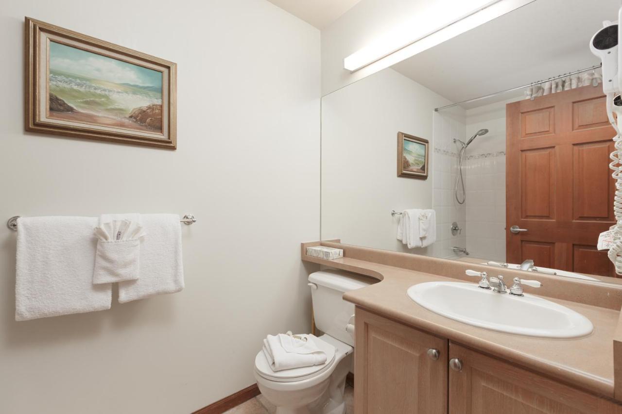 Lagoons By Cozystay Signature Whistler Luaran gambar
