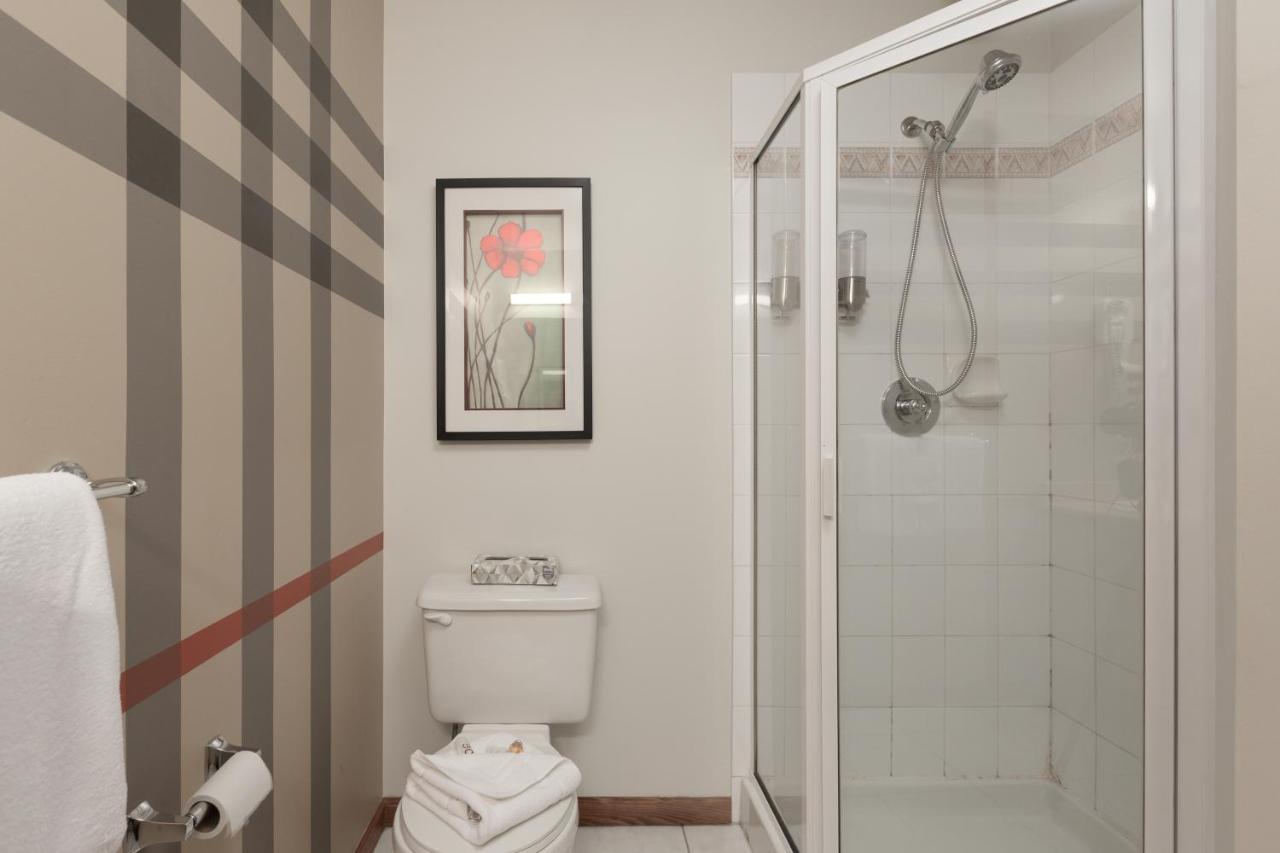 Lagoons By Cozystay Signature Whistler Luaran gambar